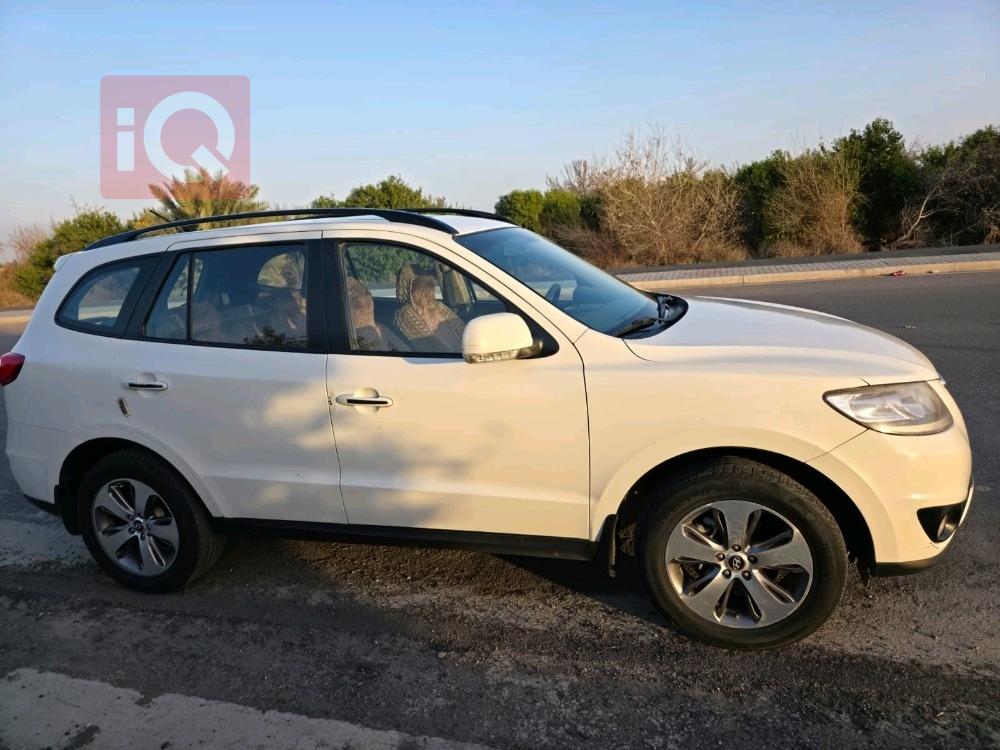 هيونداي سانتافي